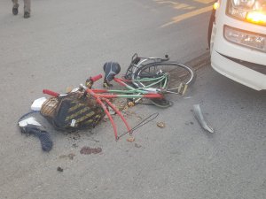 Bursa'da feci kaza! Tırın altında kaldı