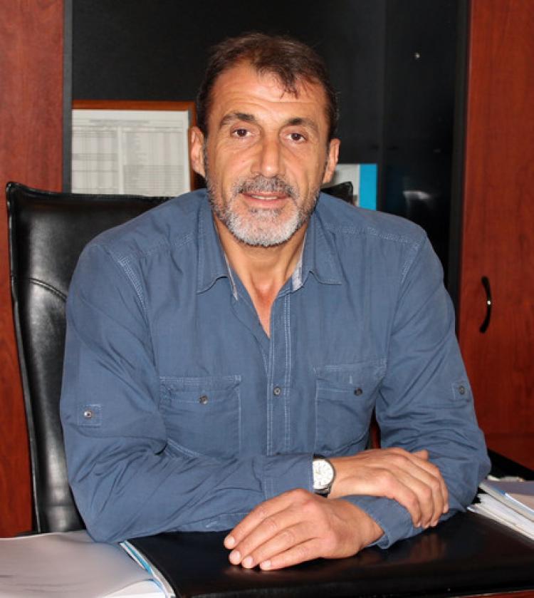"Dev mağazalar esnaf ve sanatkarı olumsuz yönde etkiliyor"