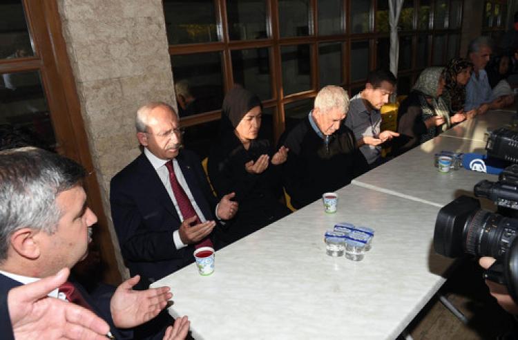 Kılıçdaroğlu taziyede bulundu
