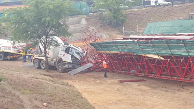 Johannesburg’ta ölü sayısı üçe yükseldi; trafik felç
