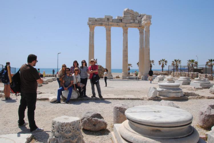İlk 9 ayda Antalya'nın ören yerlerini 2 milyon 470 bin turist ziyaret etti