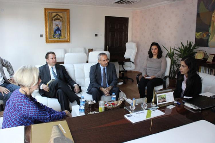 ABD Başkonsolosu’ndan Eşbaşkan Akyol Akay’a ziyaret