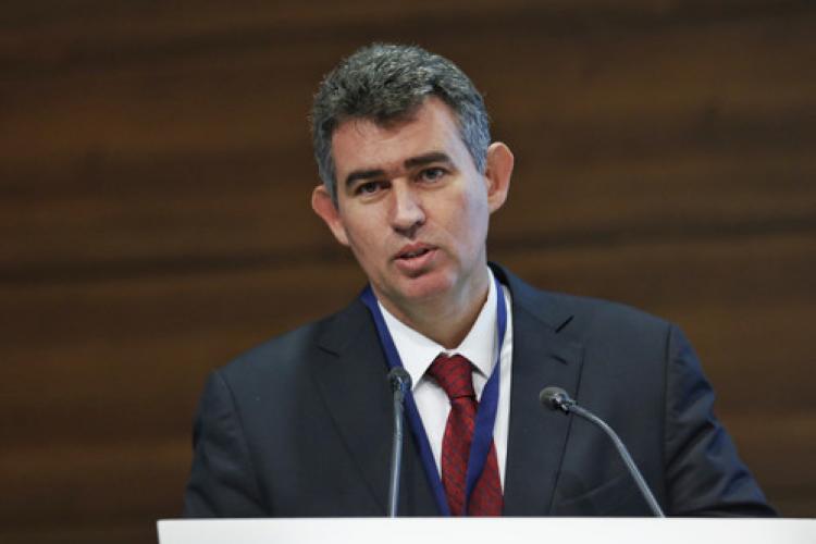 Feyzioğlu: Diploma almak, hukukçu olmaya yetmez
