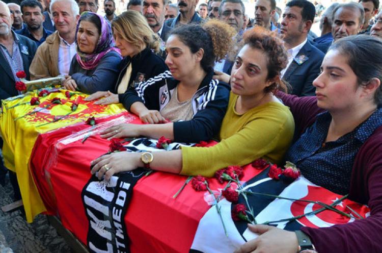 Acılı anne: Ciğerimi yaktılar