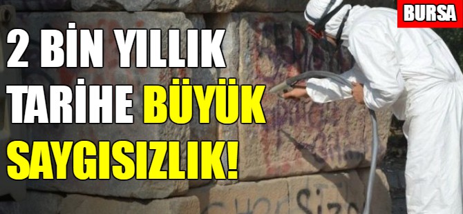 Bursa'daki kral mezarının hali içler acısı