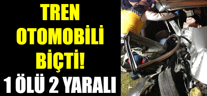 Tren otomobile çarptı
