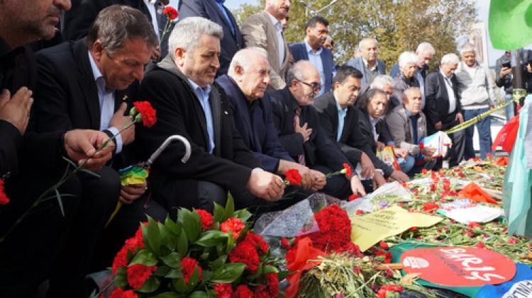Aleviler, sağduyu çağrısı yaptı