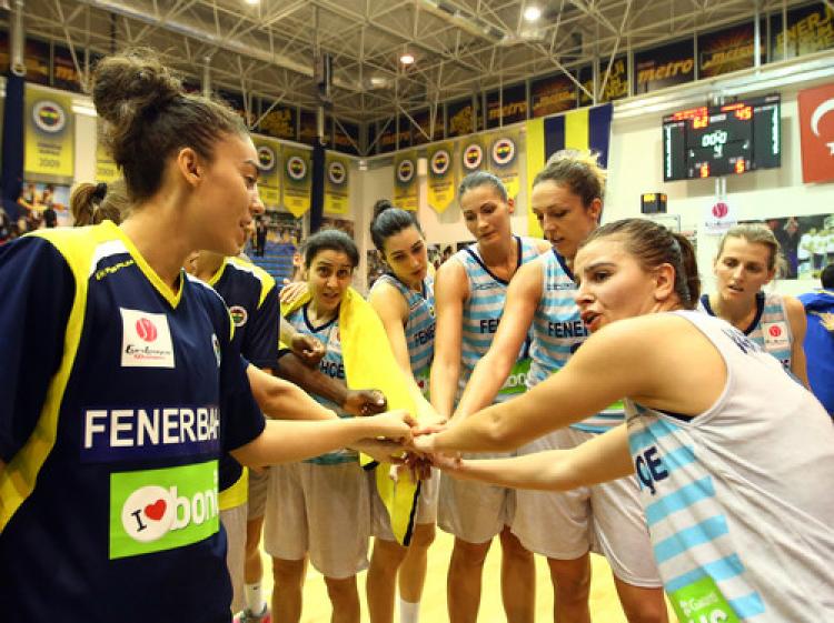 Fenerbahçe: 62 - Good Angels Kosice: 45