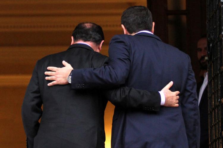 Başbakan Çipras Hollande ile görüştü
