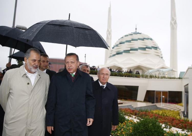 Erdoğan, cami açılışına katıldı
