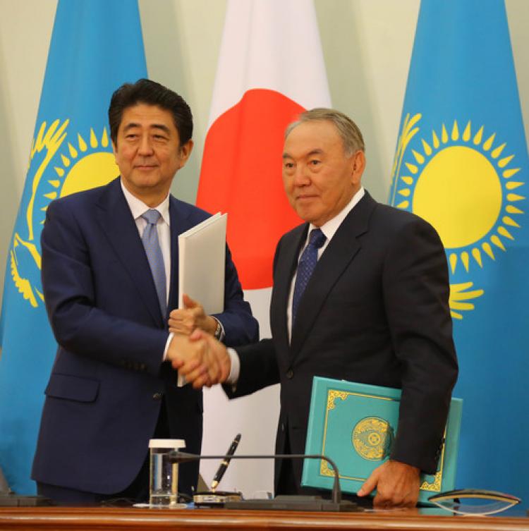 Japonya, Kazakistan’da nükleer enerji santrali inşa edecek
