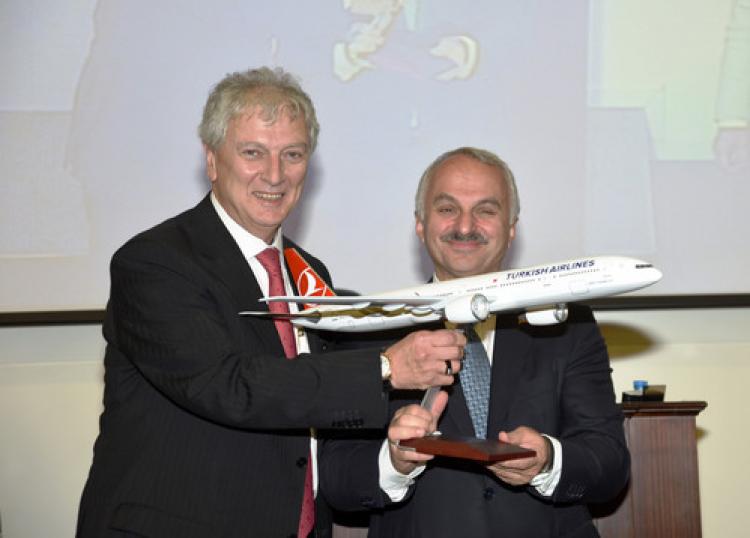 "Ankara uçuşlarında Anadolu Jet’e mahkum ediliyoruz"