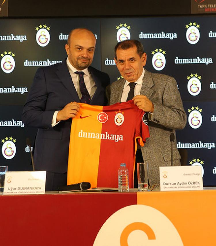 Galatasaray, Dumankaya ile sponsorluk anlaşmasını imzaladı