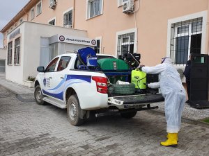 Polis araçları dezenfekte ediliyor