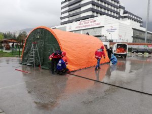 Son dakika! Bursa'da korona çadırları kuruluyor
