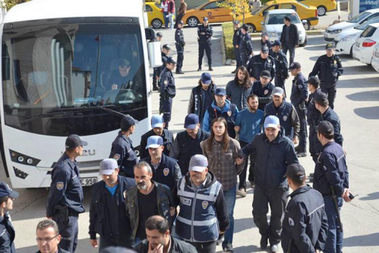 Sivil polise dayak iddiasına 5 gözaltı