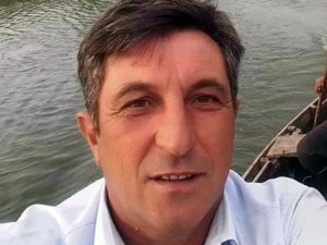 Tarlada ölü bulundu