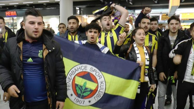 Ajax - Fenerbahçe maçının kadroları açıklandı