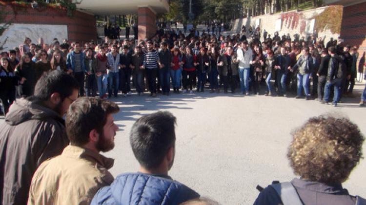 Öğrenciler, YÖK’ü protesto etti