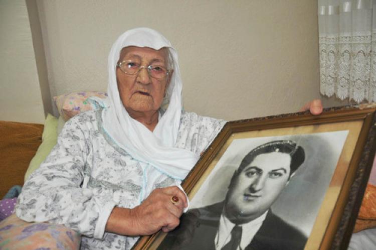 103 yaşındaki nine: Her 10 Kasım'da Atatürkle ilgili anılarım canlanıyor