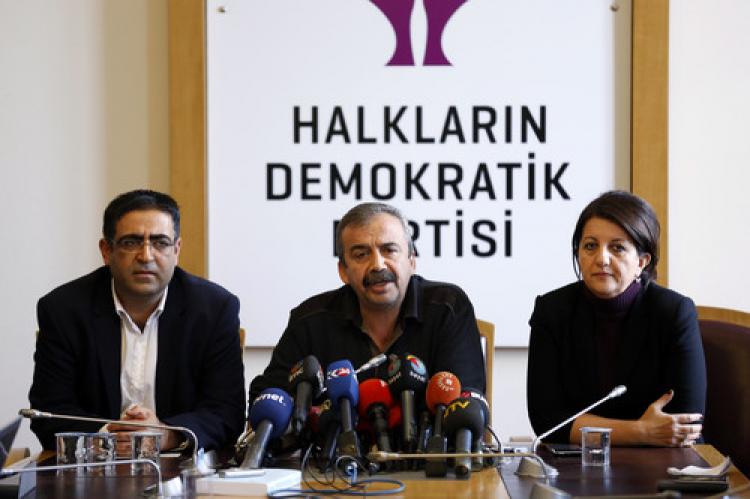 Önder: İmralı heyetine güvenmiyorsanız 5-10 gazeteciyi Öcalan’a gönderin