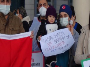 Bursa'da sağlıkçılar eylem yaptı