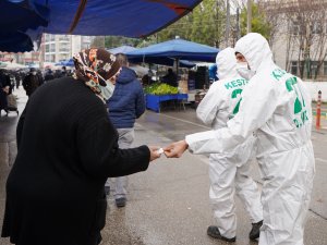 Kestel Belediyesi vatandaşlara sabun dağıttı