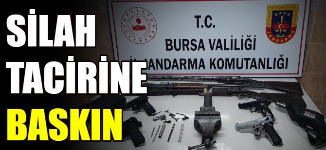 Silah tacirine baskın