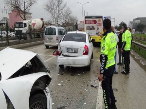 Bursa'da zincirleme kaza!