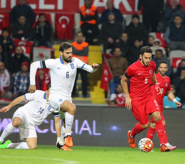 Türkiye-Yunanistan maçında ilk yarıdan gol sesi çıkmadı