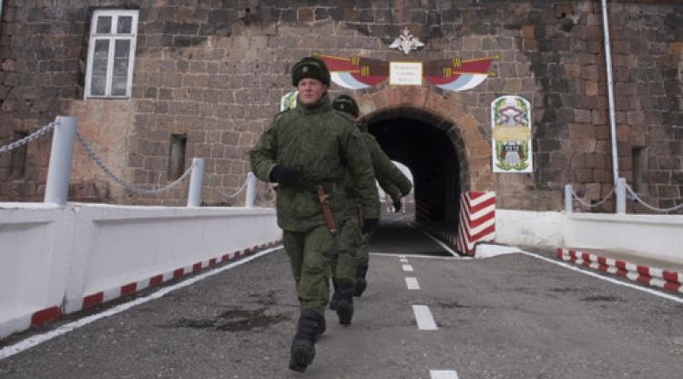 Ermenistan’da Rusya sınır birliğine bağlı bir asker ölü bulundu