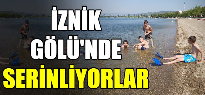 İznik Gölü'nde serinliyorlar