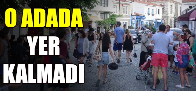Adada adım atacak yer kalmadı