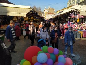 Çarşı pazar doldu taştı