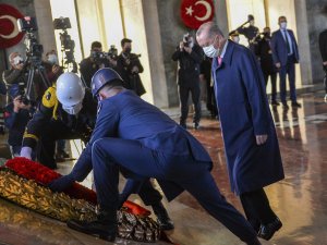 Devletin zirvesi Anıtkabir’de