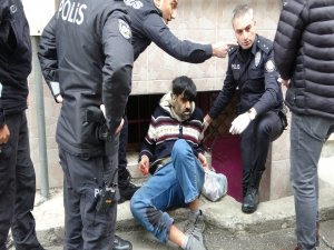 Bursa’da bıçaklı saldırgan yakalandı