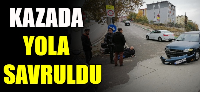Otomobil ile motosiklet çarpıştı