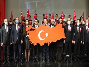 Bursa’da Öğretmenler Günü kutlandı