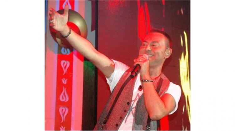 Serdar Ortaç'tan iyi haber