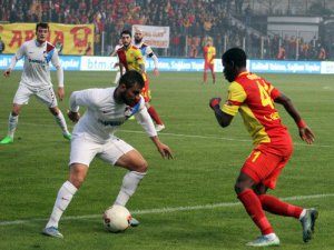 Göztepe: 1 - 1461 Trabzon: 0