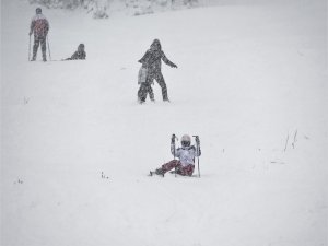 Uludağ'da kayak keyfi