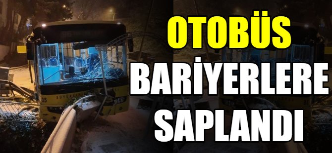 Belediye otobüsü bariyere saplandı