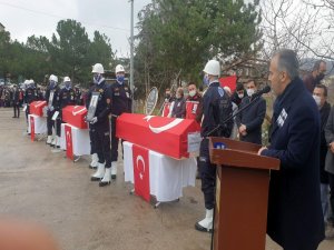 İtfaiyeciler törenle uğurlandı