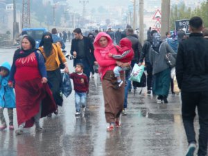 Hayat durdu, öğretmenlere süresiz izin verildi