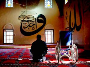 Engelliler camilere gidemiyor