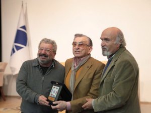 Haldun Dormen: Türk tiyatrosu en parlak dönemini yaşıyor