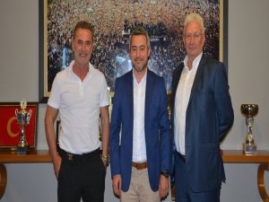 Bursaspor’a yeni teknik direktör