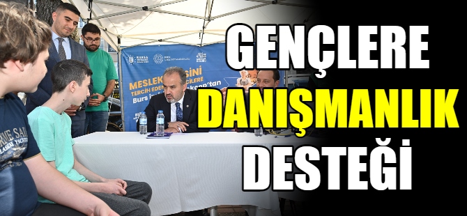 Doğru tercih için gençlere destek