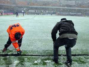 Beşiktaş maçına kar engeli