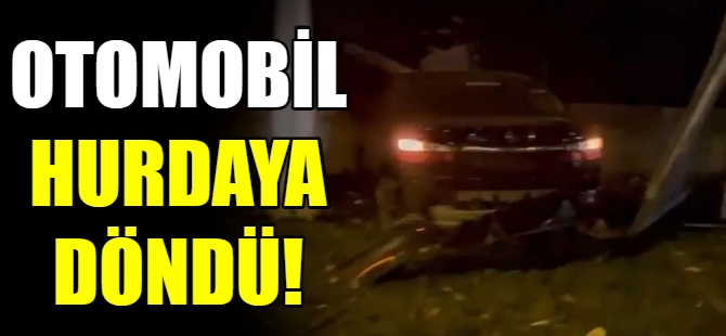 Otomobil reklam panosuna çarptı